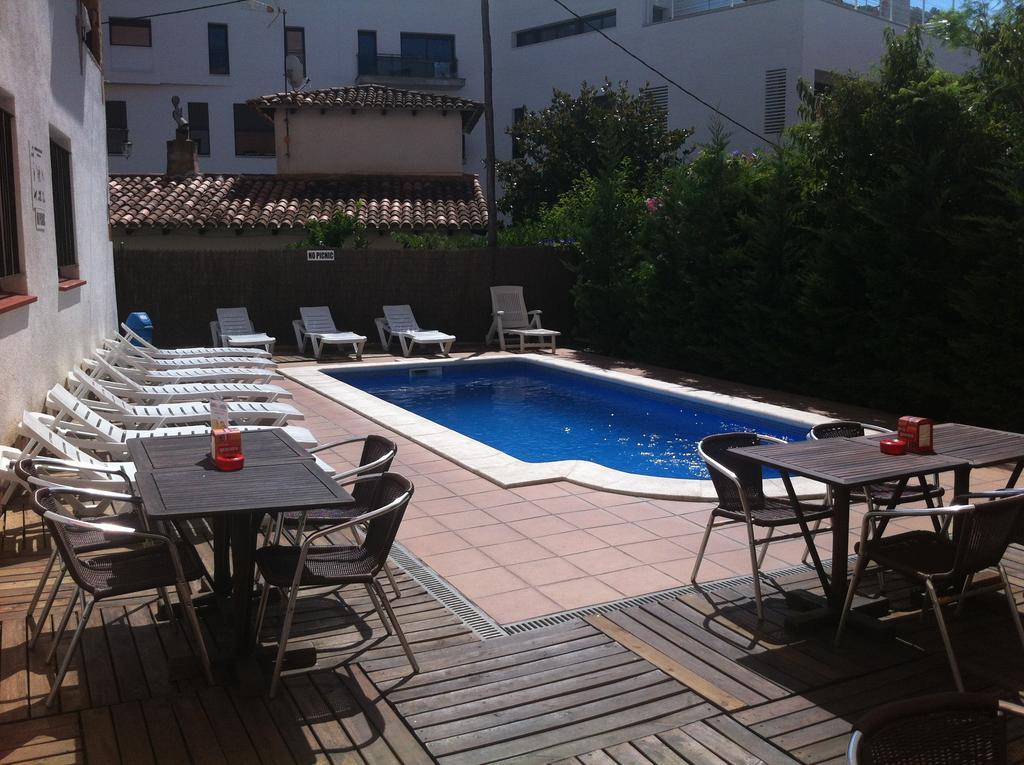 Apartamentos Ar Caribe Lloret de Mar Esterno foto