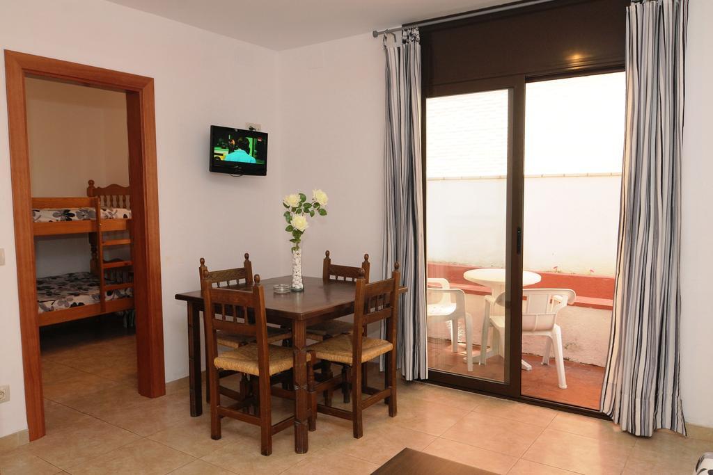 Apartamentos Ar Caribe Lloret de Mar Esterno foto