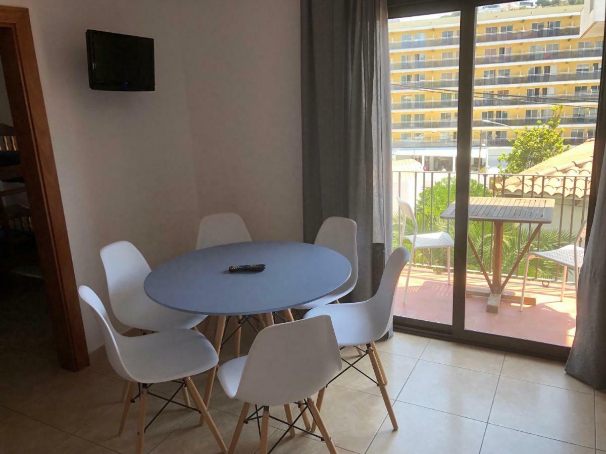 Apartamentos Ar Caribe Lloret de Mar Esterno foto
